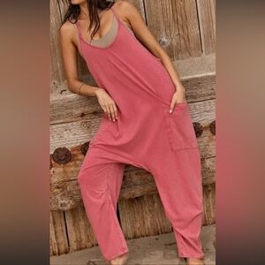 Exlur Pink Sleeveless Jumpsuit with Pockets